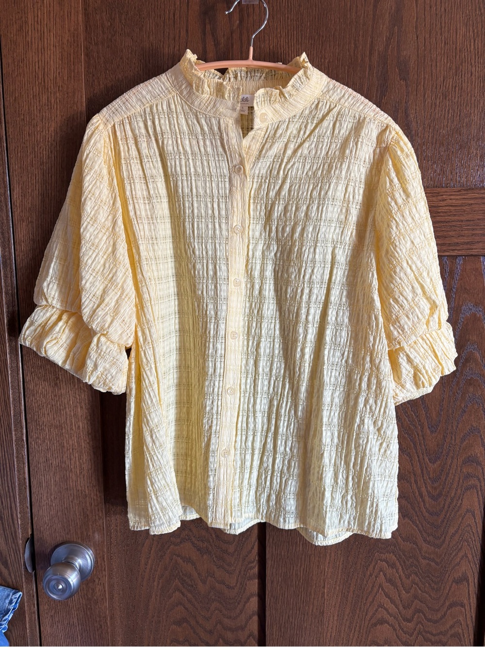 Light Yellow Women’s Textured Button-Front Blouse - Oddi. Small
